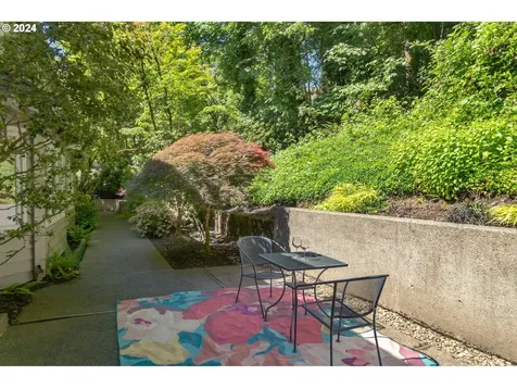 18560 Westview Drive Lake Oswego OR 97034