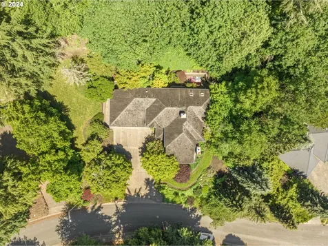 18560 Westview Drive Lake Oswego OR 97034