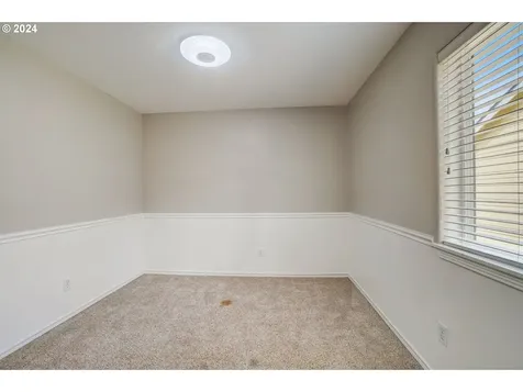 15817 SE Hawk Court Portland OR 97236