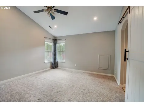 15817 SE Hawk Court Portland OR 97236