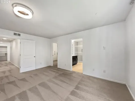 9533 SW 171st Avenue Beaverton OR 97007