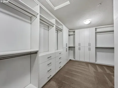 9533 SW 171st Avenue Beaverton OR 97007