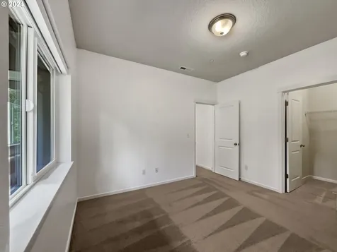 9533 SW 171st Avenue Beaverton OR 97007