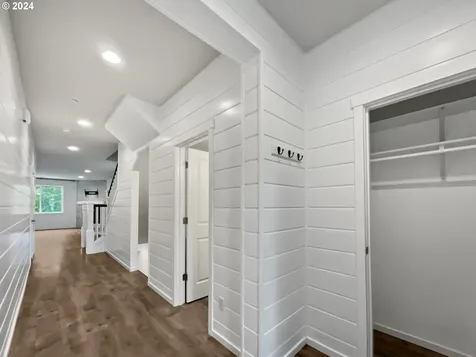 9533 SW 171st Avenue Beaverton OR 97007