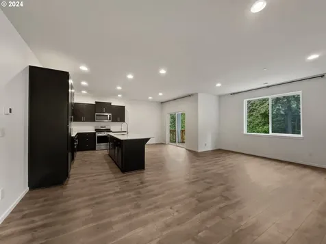 9533 SW 171st Avenue Beaverton OR 97007