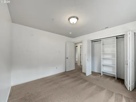 9533 SW 171st Avenue Beaverton OR 97007