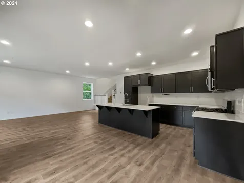 9533 SW 171st Avenue Beaverton OR 97007