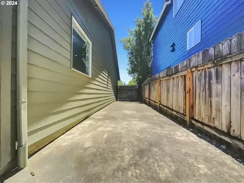 5243 SE 17th Terrace Gresham OR 97080