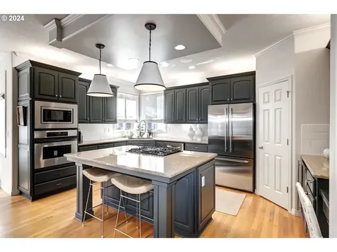 3013 Kensington Court West Linn OR 97068