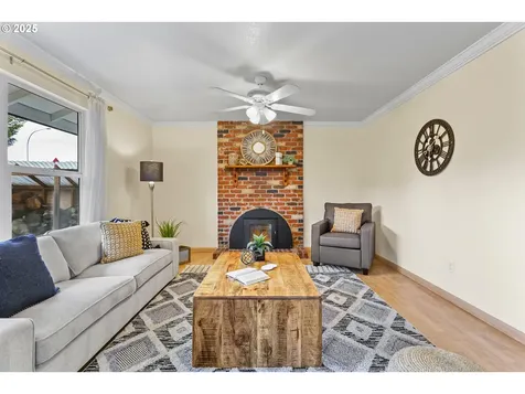 18685 SW Hennig Court Beaverton OR 97003