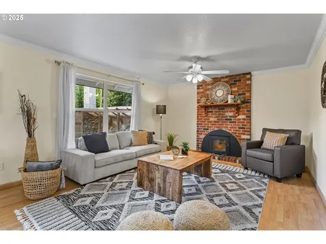 18685 SW Hennig Court Beaverton OR 97003