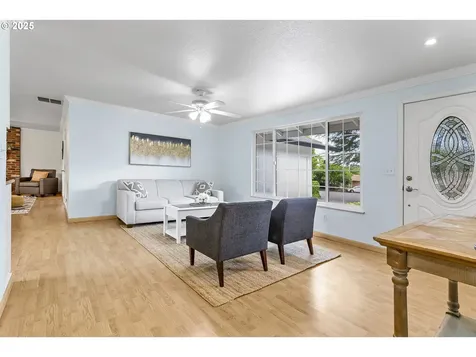 18685 SW Hennig Court Beaverton OR 97003