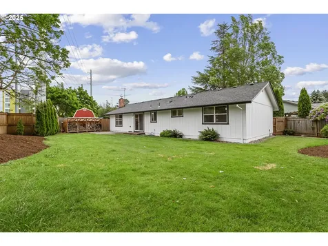 18685 SW Hennig Court Beaverton OR 97003