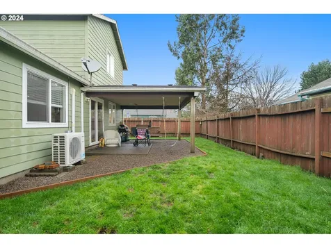 915 Nestucca Avenue Tillamook OR 97141