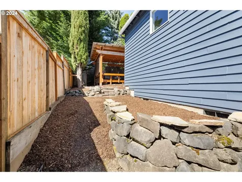9895 Nw Nottage Drive Portland OR 97229