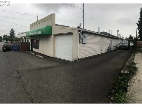 4916 NE 100th Avenue Portland OR 97220