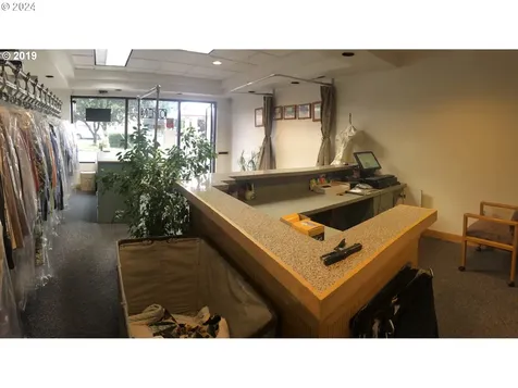 4916 NE 100th Avenue Portland OR 97220