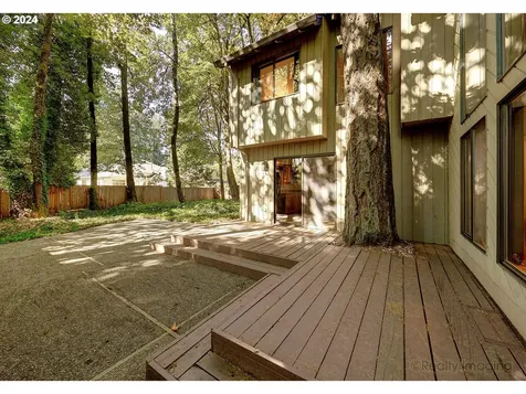17485 Sw Rivendell Drive Portland OR 97224