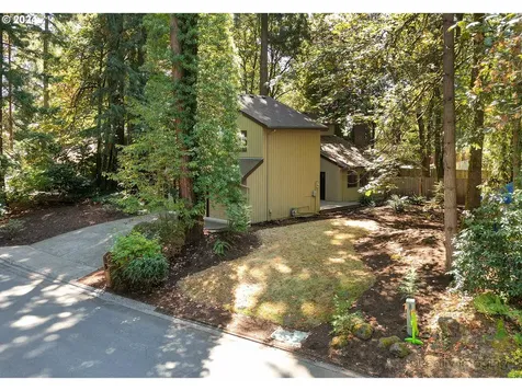 17485 Sw Rivendell Drive Portland OR 97224