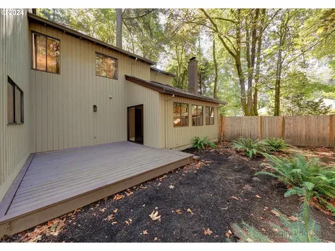 17485 Sw Rivendell Drive Portland OR 97224