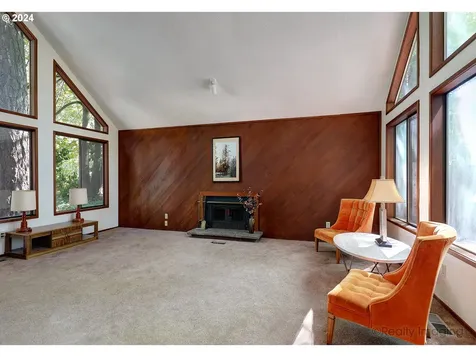 17485 Sw Rivendell Drive Portland OR 97224
