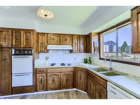 17100 SE Hagen Road Happy Valley OR 97086