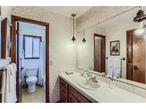17100 SE Hagen Road Happy Valley OR 97086