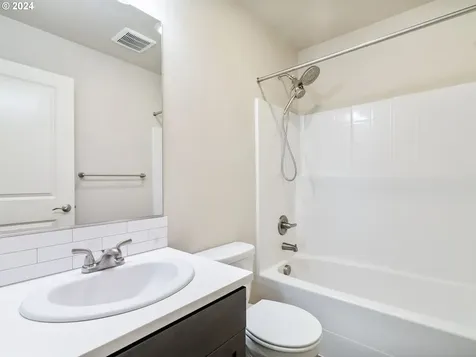 14232 SW Gold Coast Terrace Portland OR 97224