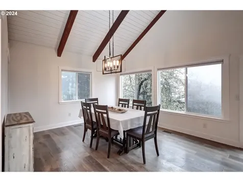 25799 NW Green Mountain Road Banks OR 97106