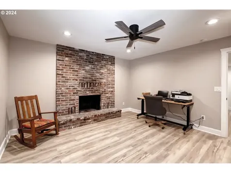 25799 NW Green Mountain Road Banks OR 97106