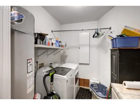 25799 NW Green Mountain Road Banks OR 97106