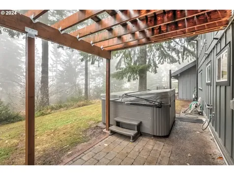 25799 NW Green Mountain Road Banks OR 97106