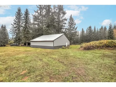25799 NW Green Mountain Road Banks OR 97106