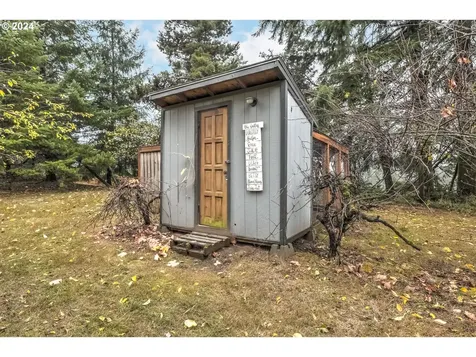 25799 NW Green Mountain Road Banks OR 97106