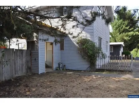 38492 Highway 228 Sweet Home OR 97386