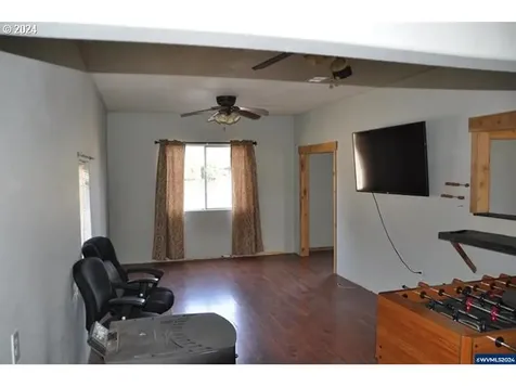 38492 Highway 228 Sweet Home OR 97386