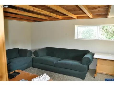 38492 Highway 228 Sweet Home OR 97386