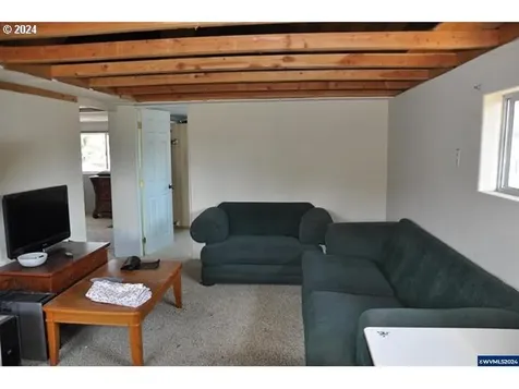 38492 Highway 228 Sweet Home OR 97386