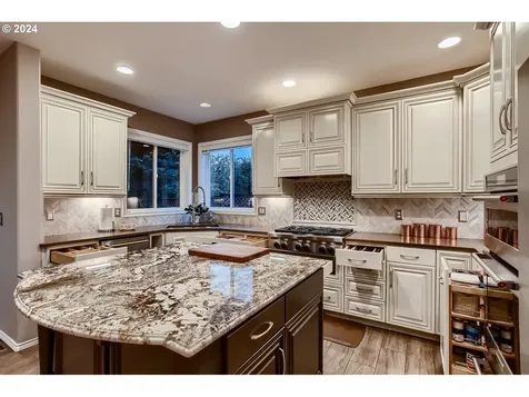 15200 Sw Obsidian Street Beaverton OR 97007