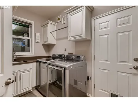 15200 Sw Obsidian Street Beaverton OR 97007