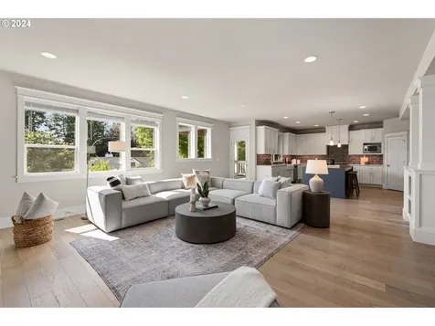 7339 Sw 54th Avenue Portland OR 97219