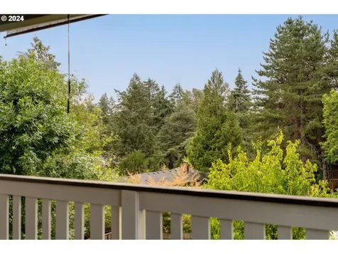 7339 Sw 54th Avenue Portland OR 97219