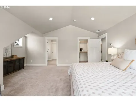 7339 Sw 54th Avenue Portland OR 97219