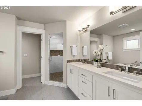 7339 Sw 54th Avenue Portland OR 97219