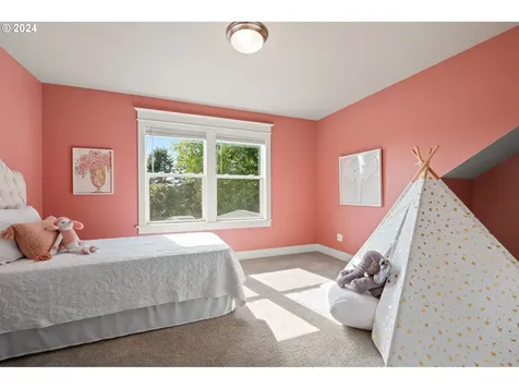 7339 Sw 54th Avenue Portland OR 97219