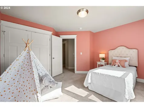 7339 Sw 54th Avenue Portland OR 97219