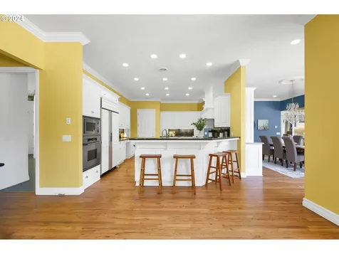 2306 Park Grove Drive Eugene OR 97408