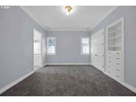 2306 Park Grove Drive Eugene OR 97408