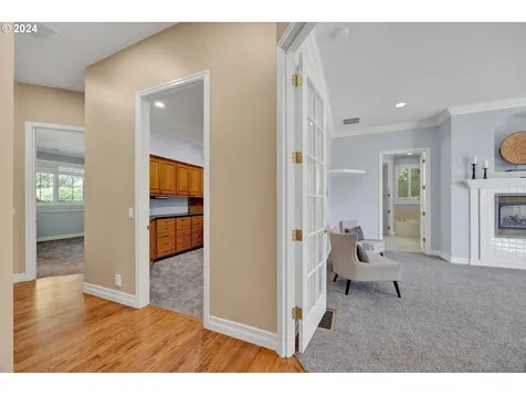2306 Park Grove Drive Eugene OR 97408