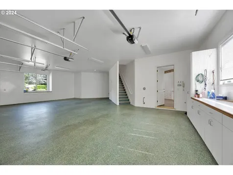 2306 Park Grove Drive Eugene OR 97408